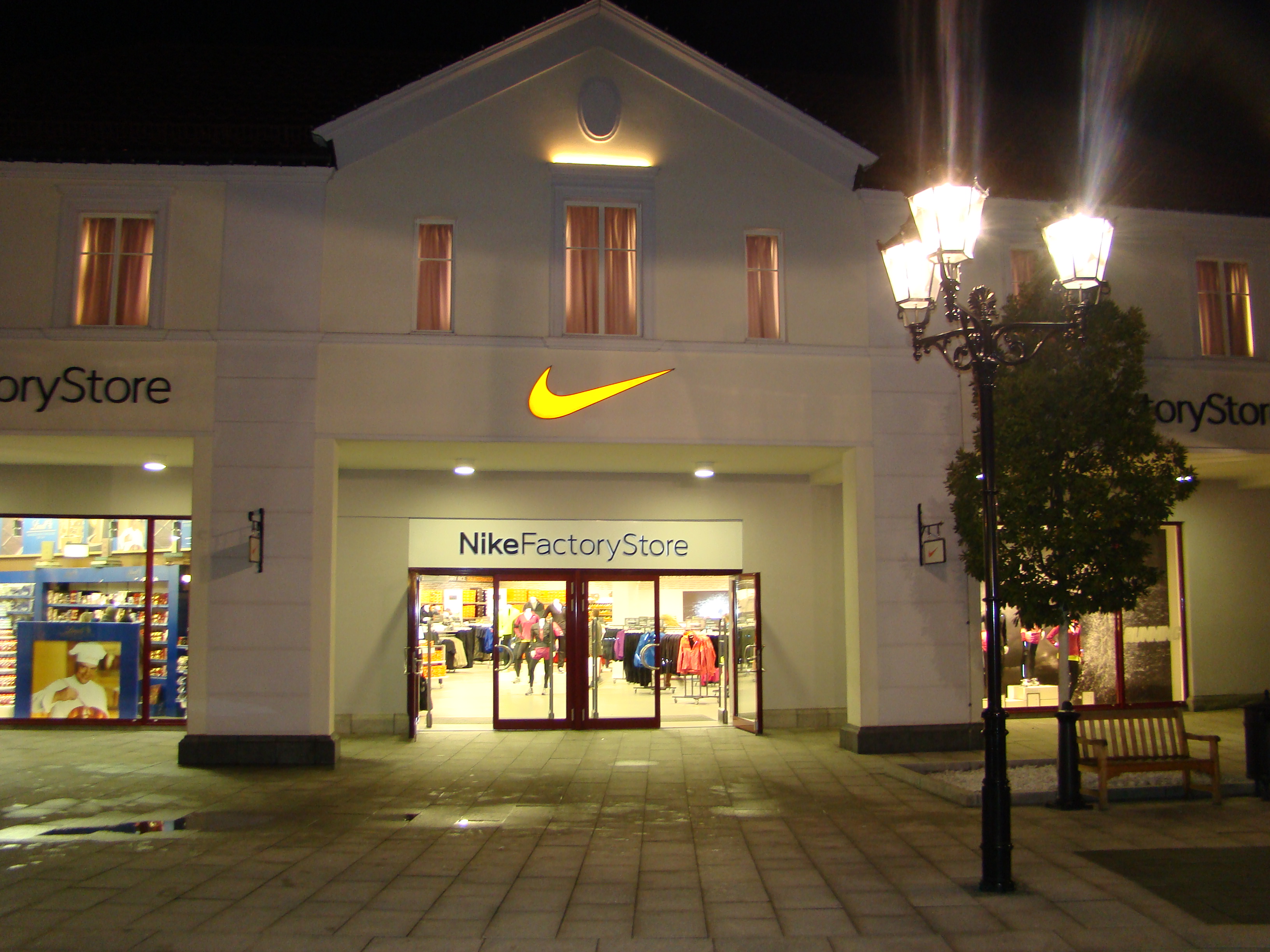 Odwiedzamy Berlin Designer Outlet Podr e Wycieczki Publicystyka